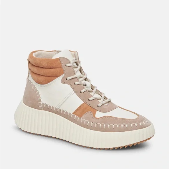 Dolce Vita Daley Sneaker - Picture 2 of 11